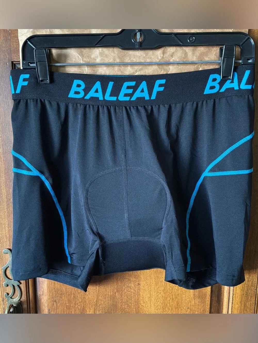 NWOT Baleaf 5” Padded Performance Spandex Cycling Bike Shorts BLACK + BLUE XL